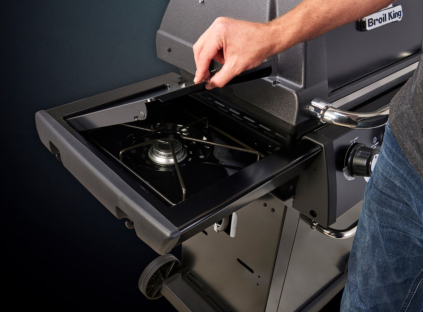 Royal 340 Shadow Gas Barbecue