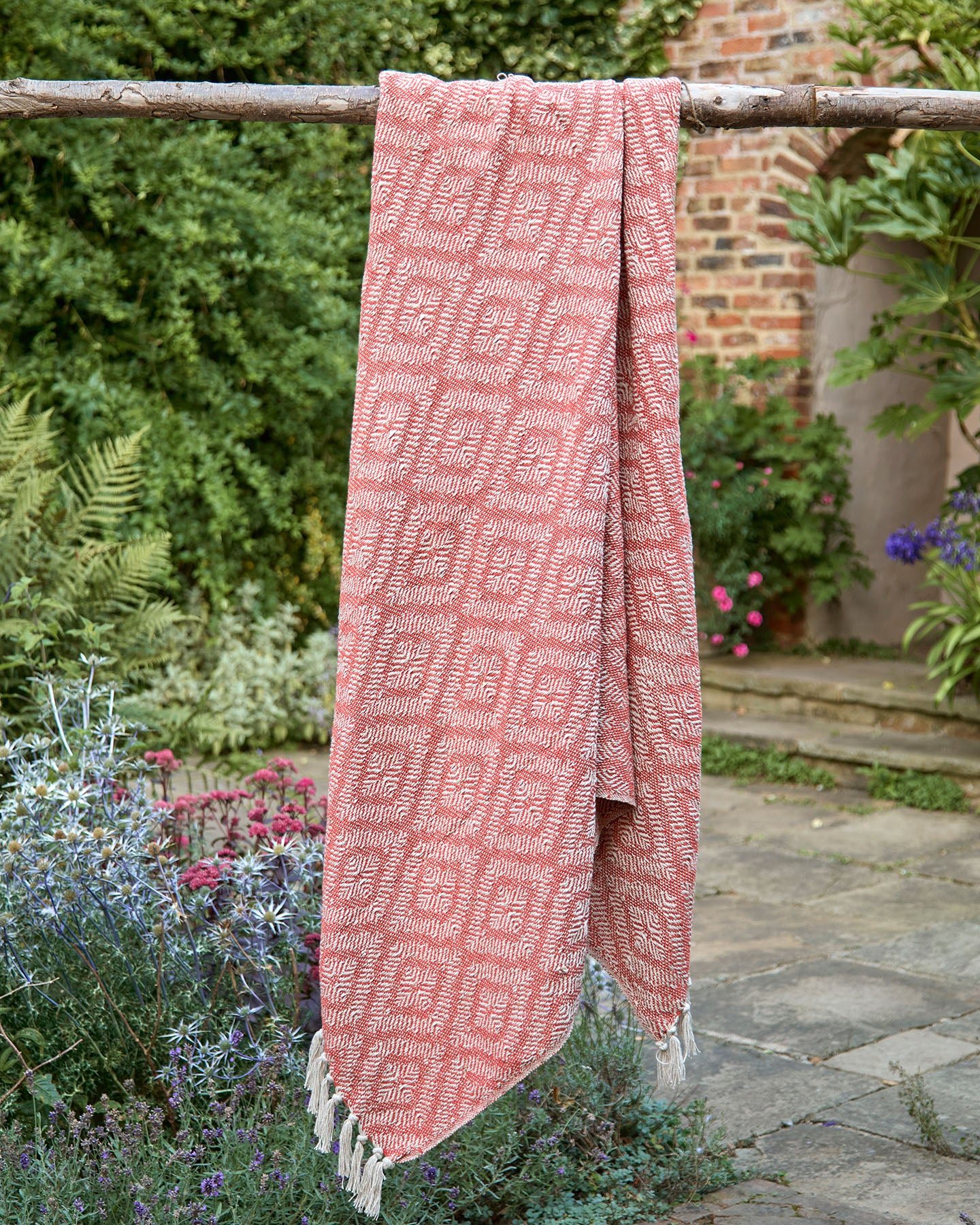 Diamond Recycled Cotton Throw Coral