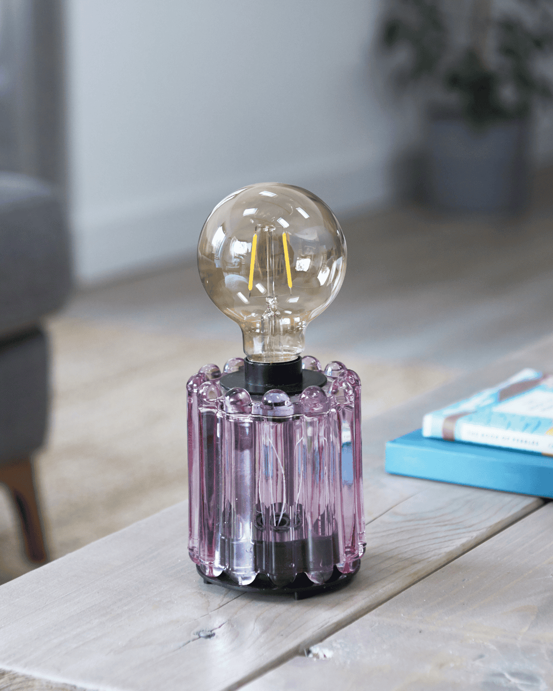 Milan Lamp